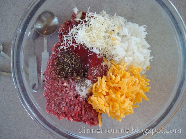Dinner's On Me!: Bacon Wrapped Hamburgers